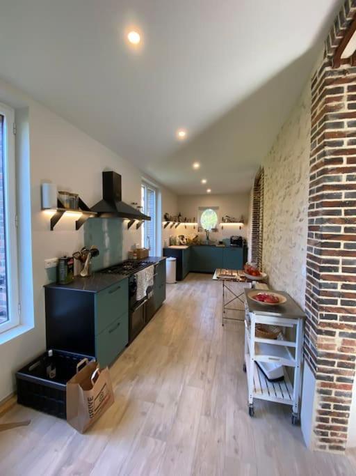 Maison Leocha Sablons-sur-Huisne Zewnętrze zdjęcie