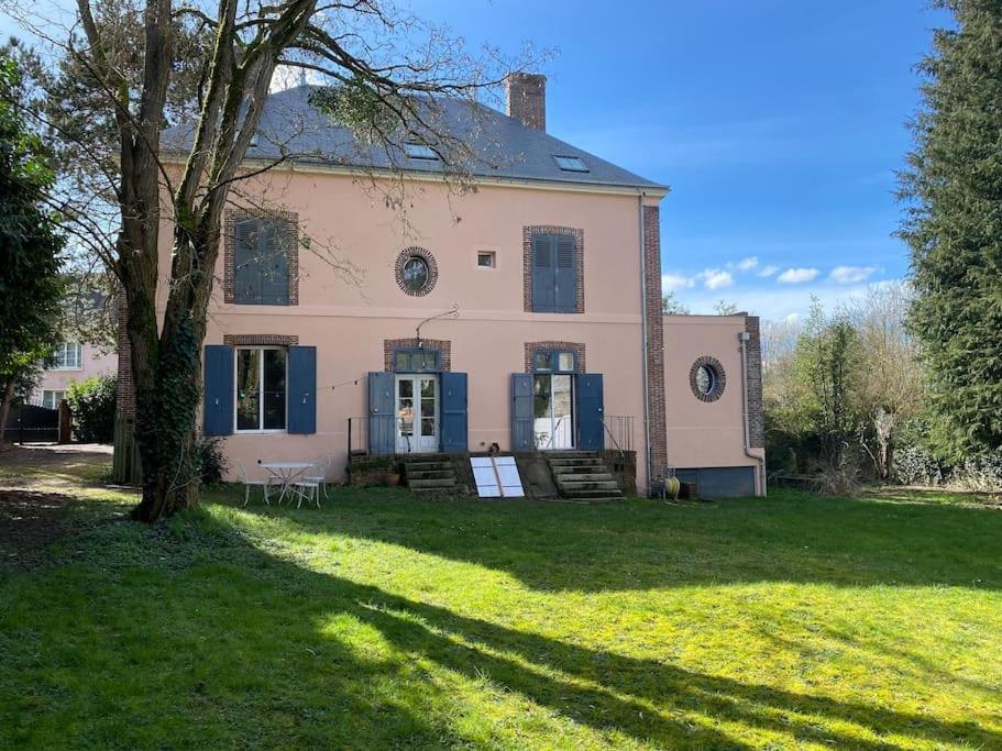 Maison Leocha Sablons-sur-Huisne Zewnętrze zdjęcie